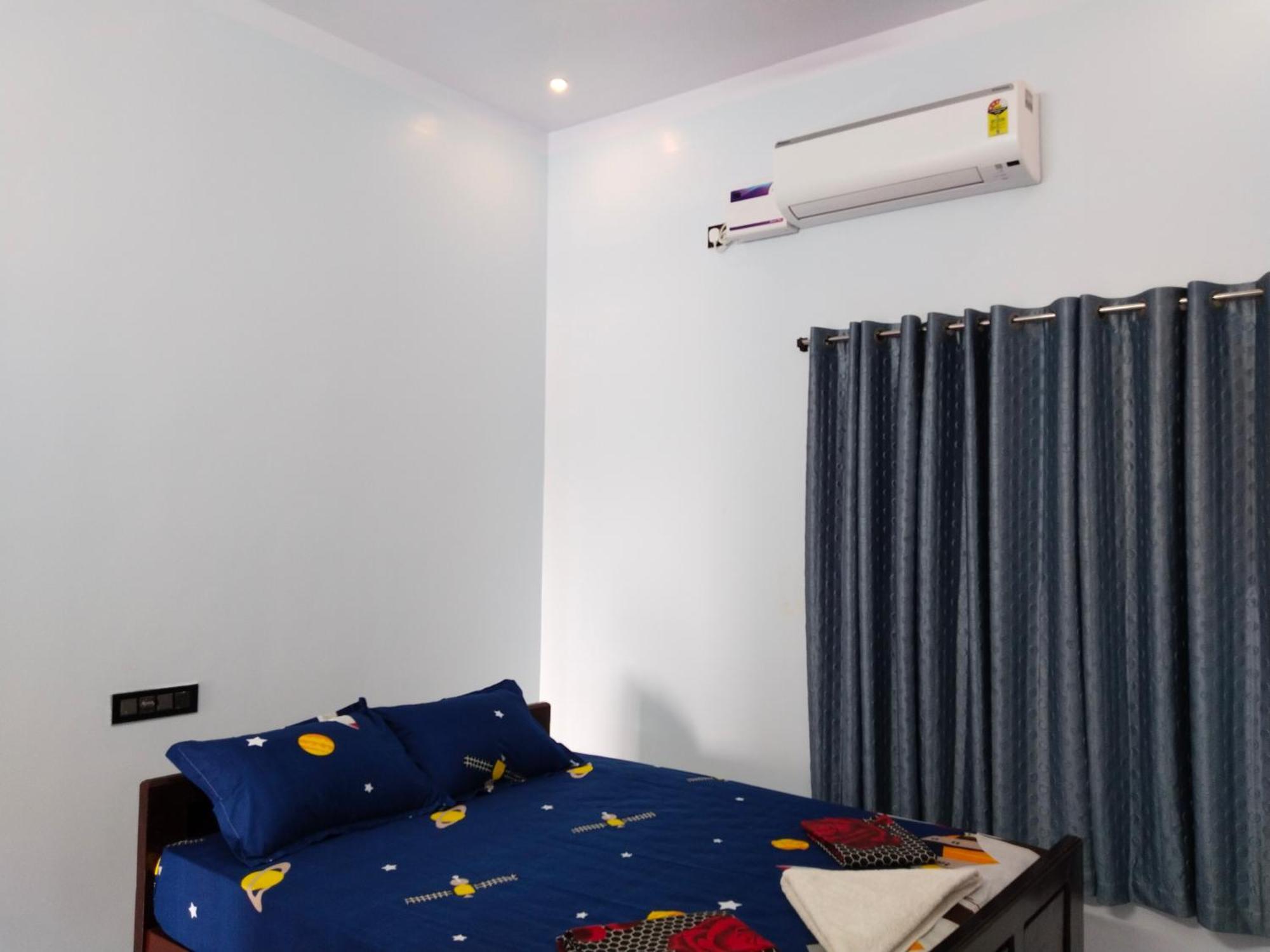 Hotel Vedhav Residency Kanyakumari Esterno foto